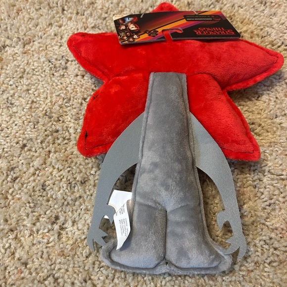 Stranger things Demogorgon Plush Dog Toy - Picture 3 of 3
